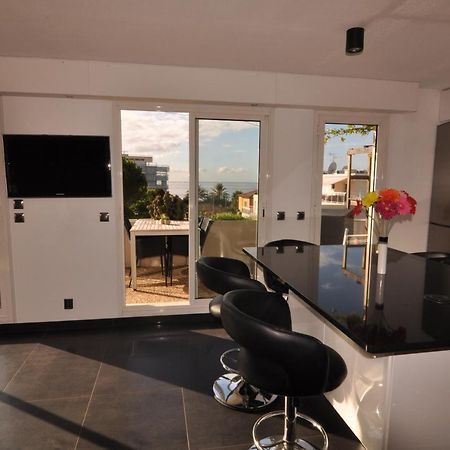 Gorgeous One-Bedroom Apartment With Terrace And Sea View -Stayinantibes- Bijou Plage 외부 사진