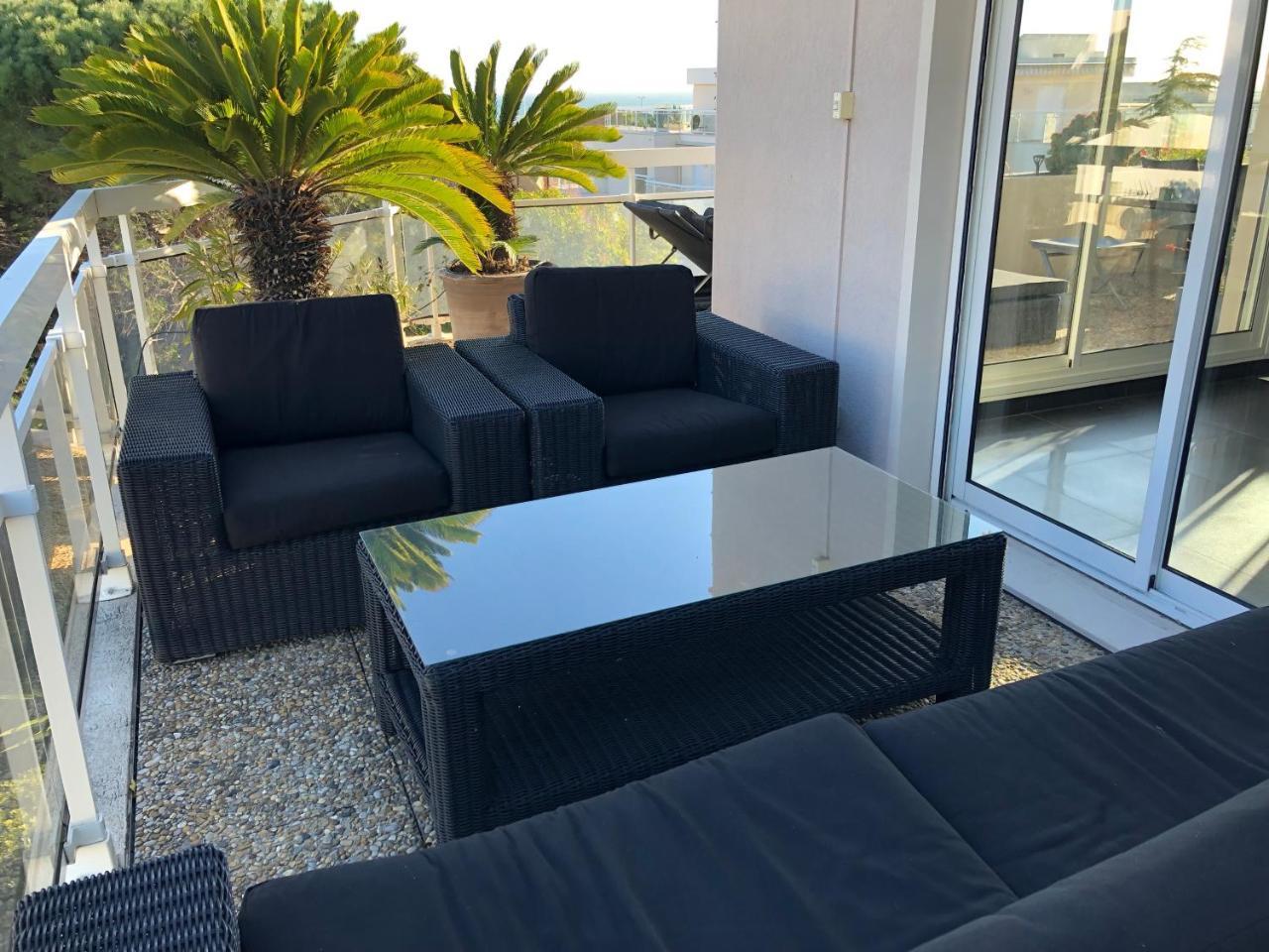 Gorgeous One-Bedroom Apartment With Terrace And Sea View -Stayinantibes- Bijou Plage 외부 사진