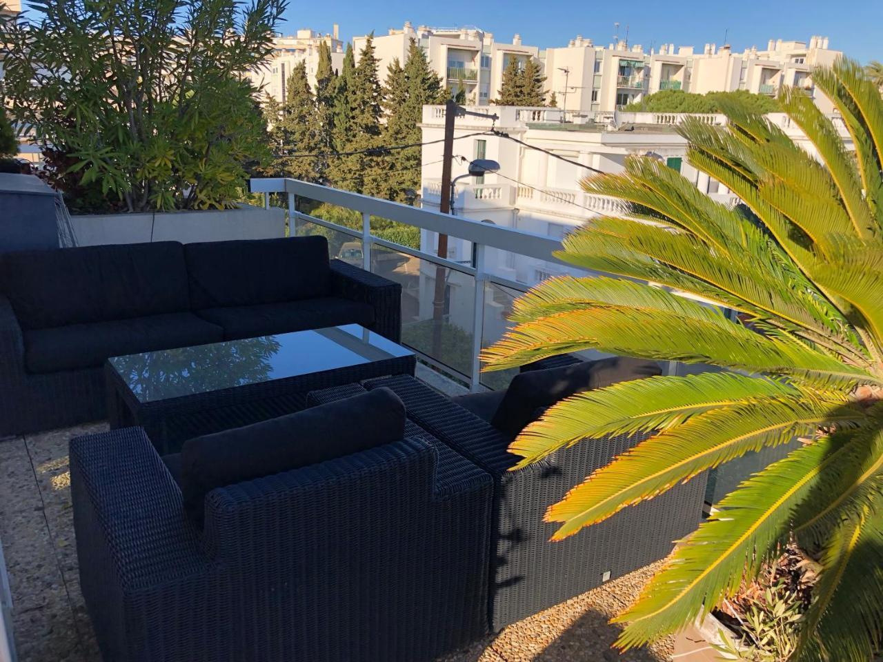 Gorgeous One-Bedroom Apartment With Terrace And Sea View -Stayinantibes- Bijou Plage 외부 사진